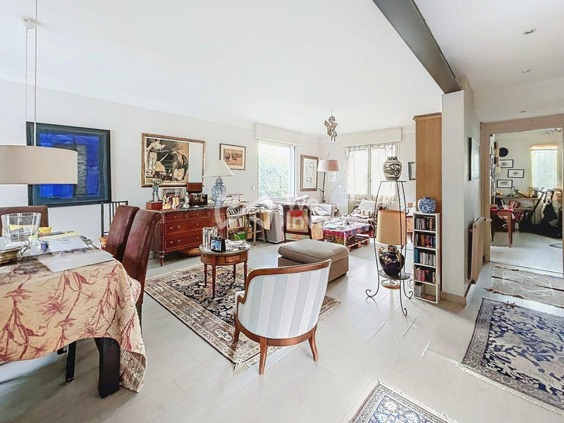 Villa - 180 m² - 7 pièces