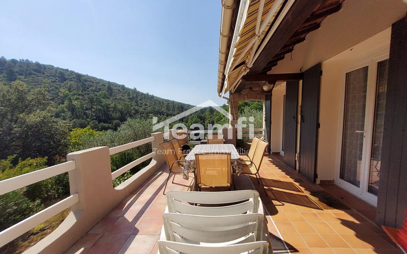 Maison - 144 m² - 4 pièces