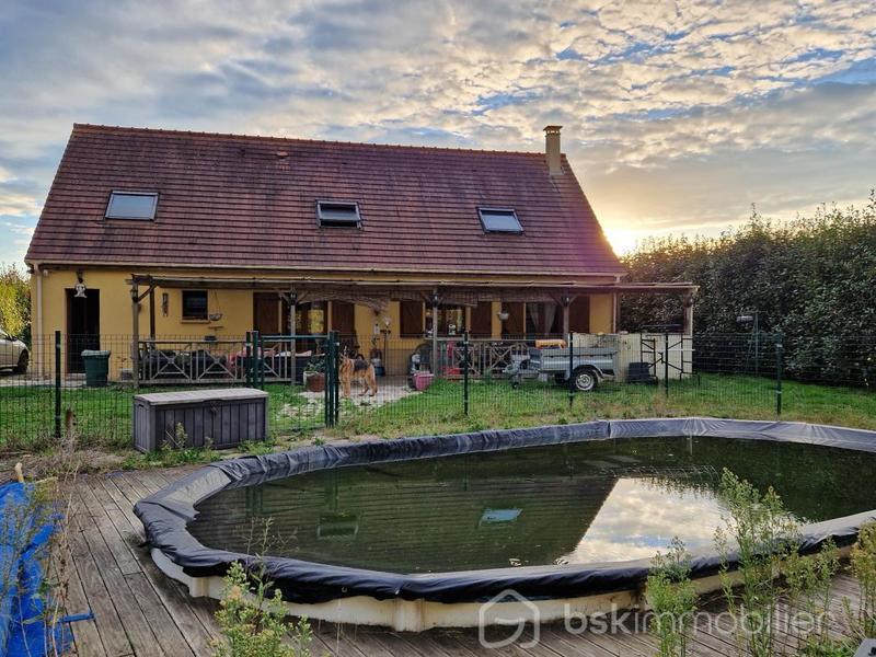 Maison - 168 m² - 7 pièces