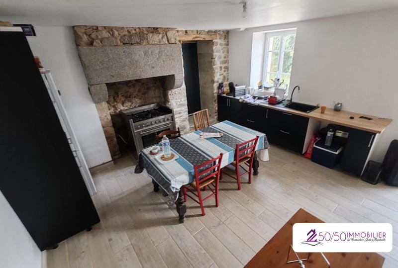 Maison - 95 m² - 5 pièces