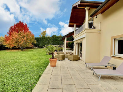 Villa - 230 m² - 7 pièces