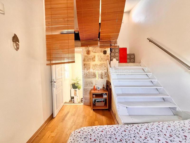 Maison en pierre - 100 m² - 3 pièces