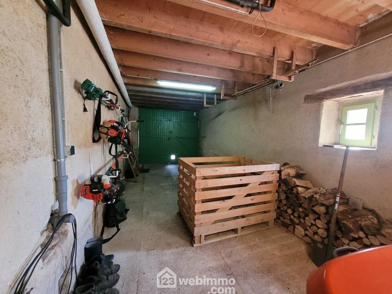 Maison - 338 m² - 10 pièces