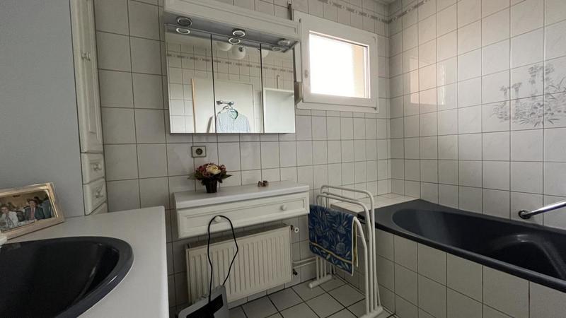 Appartement - 133 m² - 5 pièces