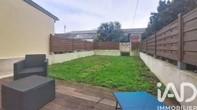 Maison de ville - 80 m² - 4 pièces