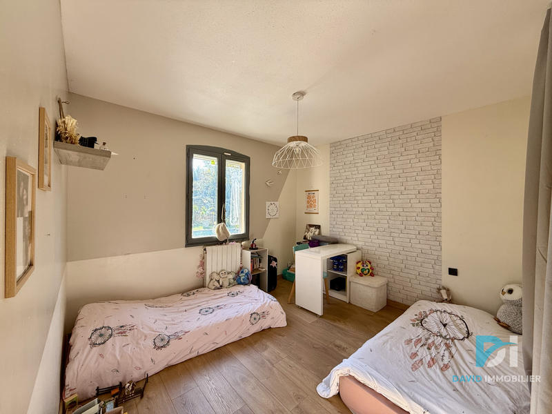 Maison - 138 m² - 5 pièces