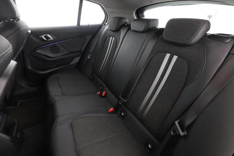 Bmw Série 1 118i Edition Sport Dkg7 140 ch