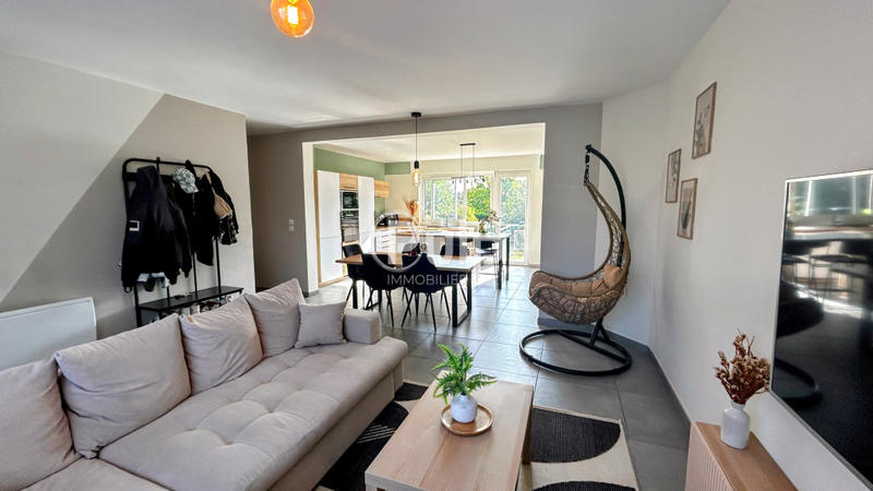 Propriété - 88 m² - 4 pièces