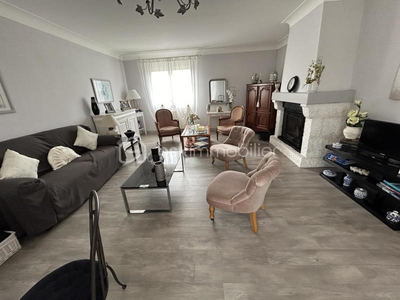 Maison - 170 m² - 7 pièces