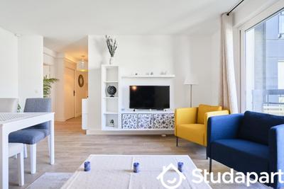 Chambre - 115 m² - 1 pièce