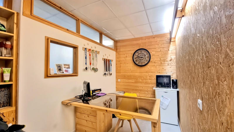 Local commercial - 82 m²