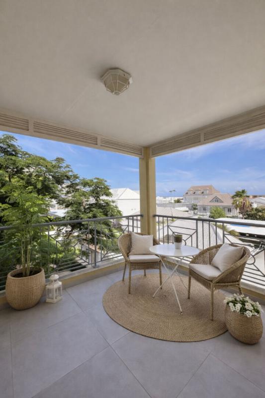 Appartement - 82 m² - 3 pièces