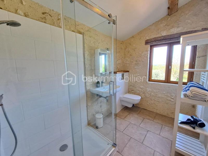 Demeure - 283 m² - 10 pièces