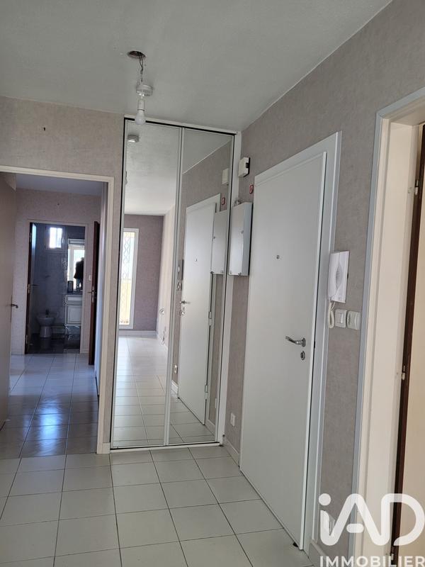 Appartement - 81 m² - 3 pièces