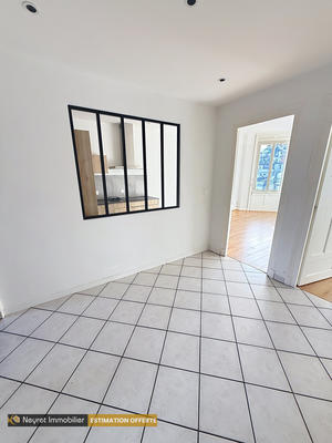 Appartement - 80 m² - 4 pièces