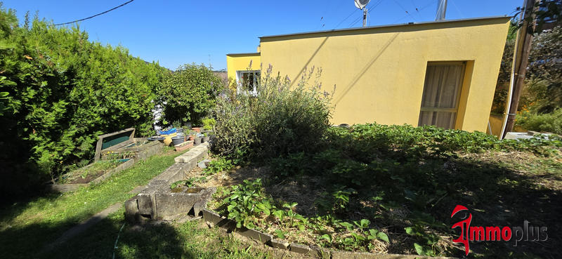 Maison - 99 m² - 6 pièces