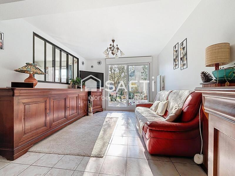 Maison - 90 m² - 4 pièces