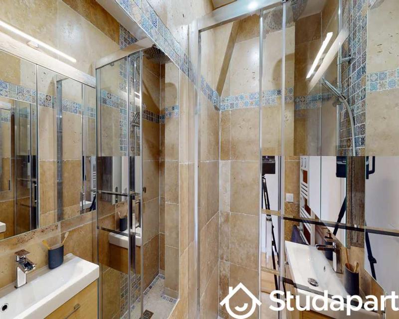 Chambre - 110 m² - 1 pièce