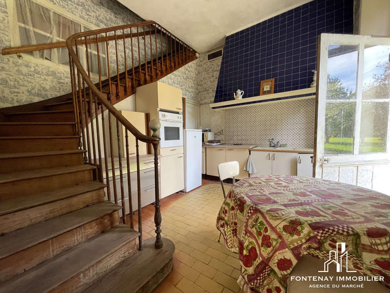 Maison - 346 m² - 11 pièces