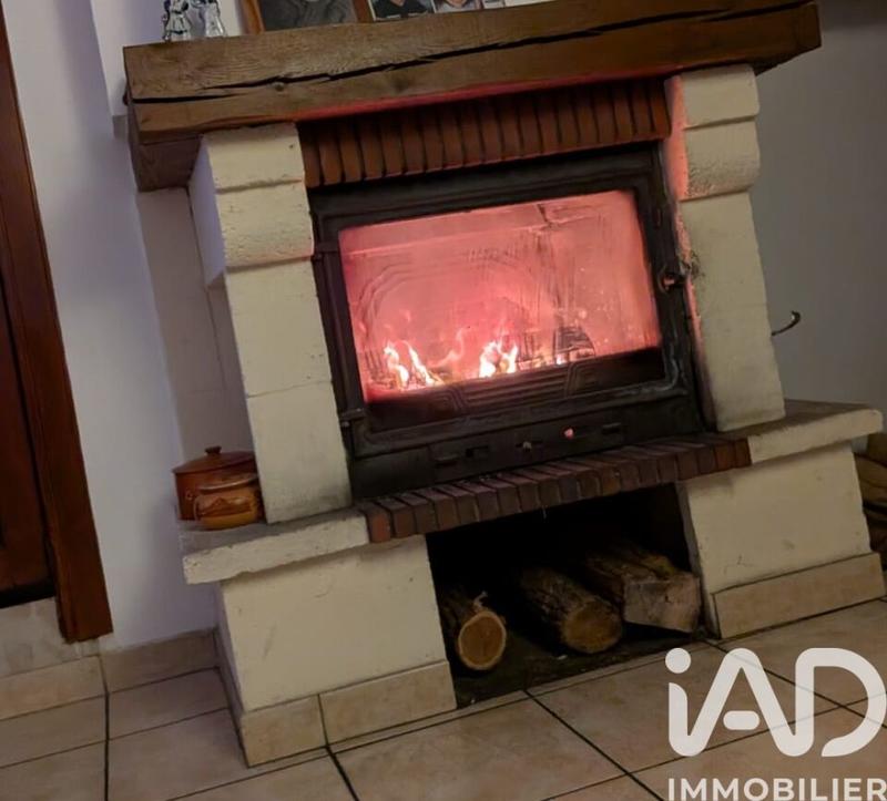 Maison - 99 m² - 5 pièces