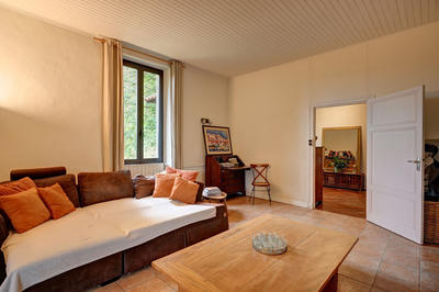 Maison - 215 m² - 8 pièces