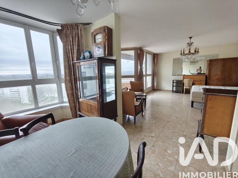 Appartement - 90 m² - 4 pièces