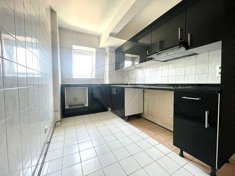 Appartement - 75 m² - 4 pièces