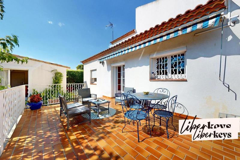 Maison - 380 m² - 5 pièces