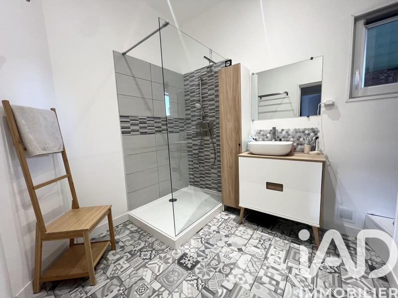 Appartement - 96 m² - 5 pièces