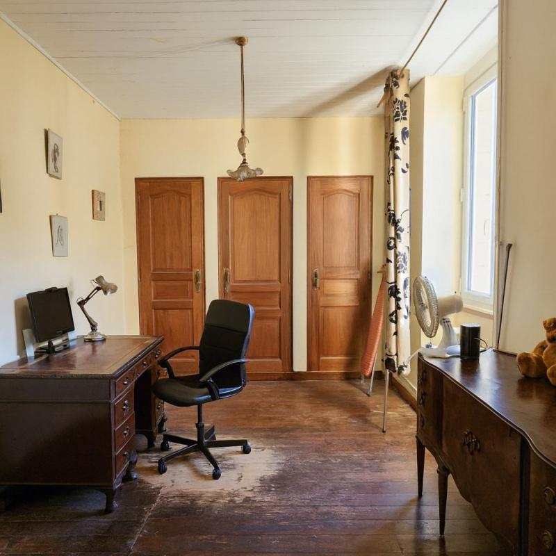 Maison - 166 m² - 7 pièces