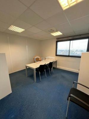 Bureau - 78 m²