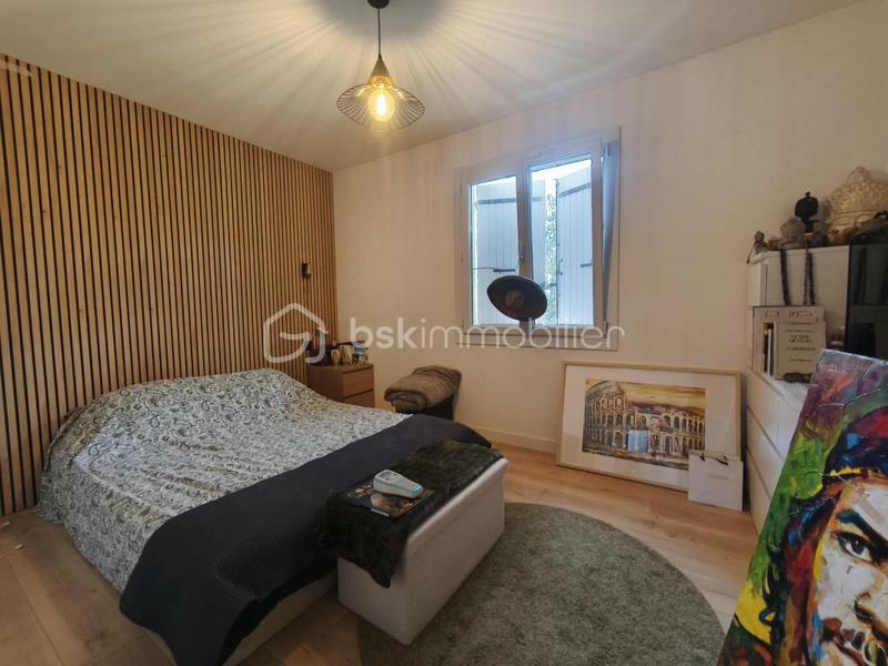 Maison - 250 m² - 8 pièces