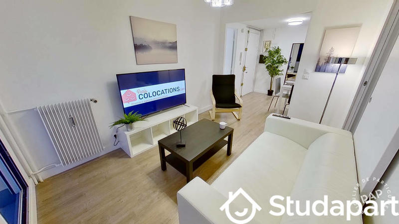 Chambre - 11 m² - 1 pièce