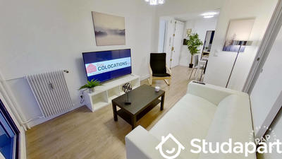 Chambre - 11 m² - 1 pièce