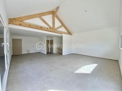 Maison - 124 m² - 5 pièces