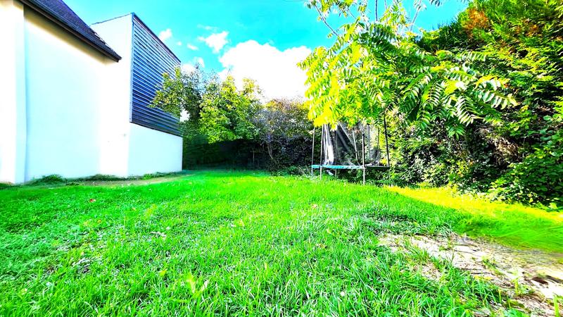 Maison - 200 m² - 8 pièces