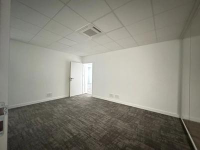 Bureau - 215 m²