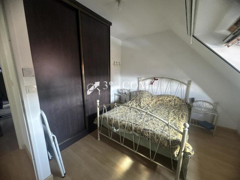 Pavillon - 140 m² - 8 pièces