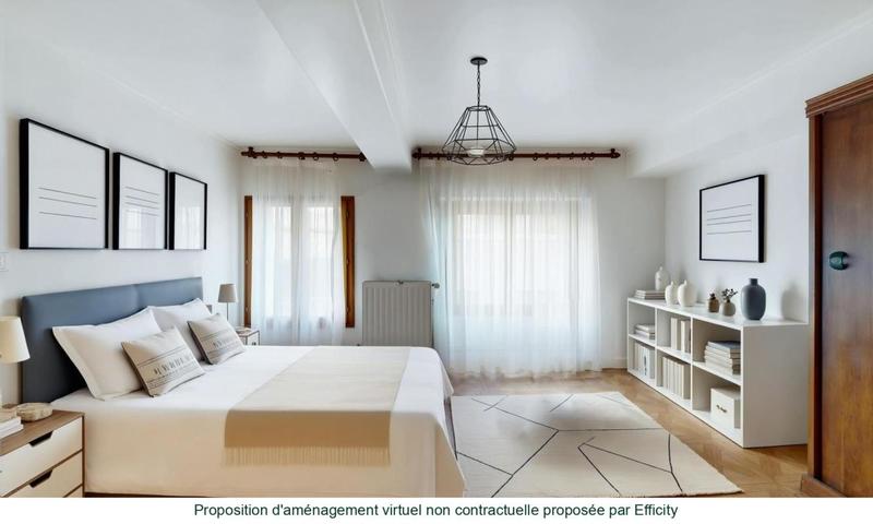 Appartement - 100 m² - 5 pièces