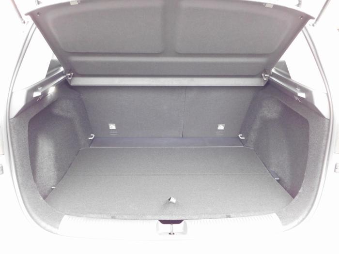 Mg Zs Motor Hybrid+ 197ch Comfort