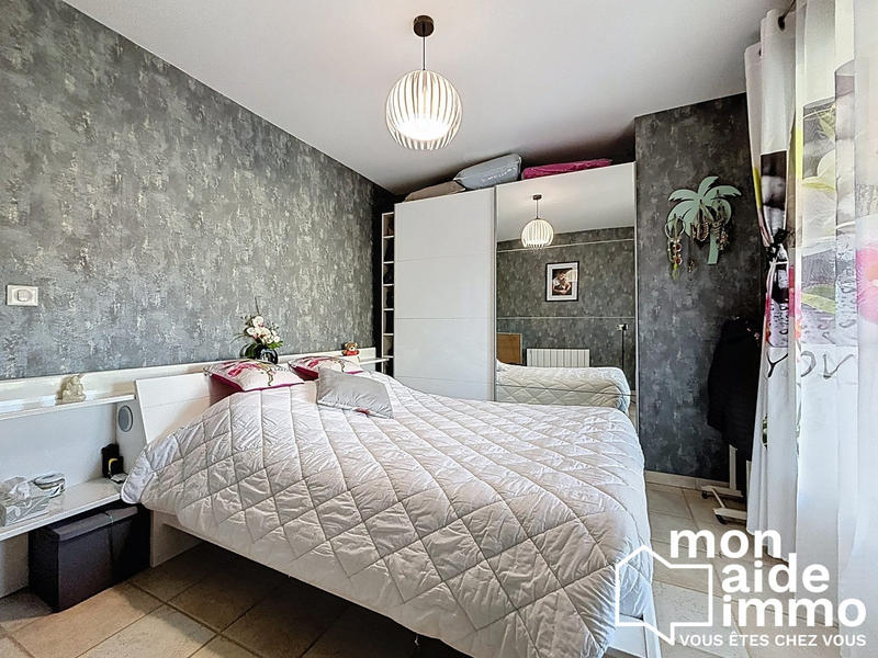 Maison traditionnelle - 164 m² - 6 pièces