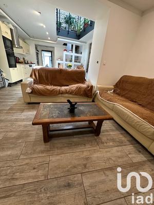 Maison de ville - 190 m² - 6 pièces