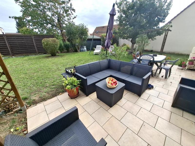 Maison - 102 m² - 4 pièces