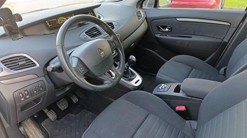 Renault Scénic 1.2 TCe 115 Limited - Entretien constructeur