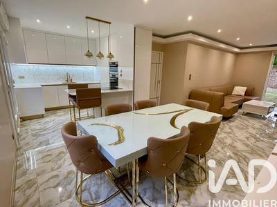 Appartement - 88 m² - 4 pièces