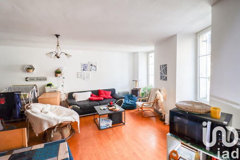 Maison - 291 m² - 13 pièces