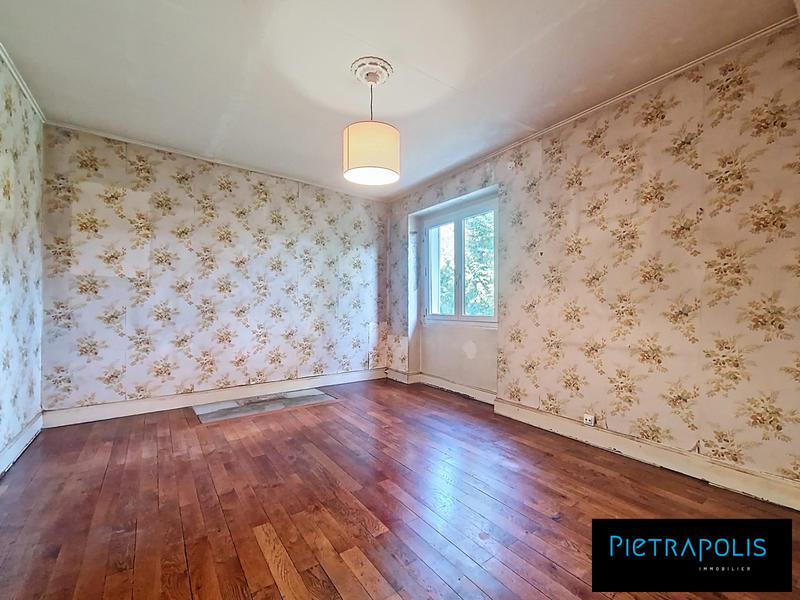 Appartement - 169 m² - 7 pièces