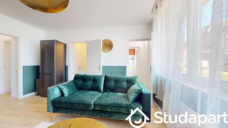 Chambre - 13 m² - 1 pièce