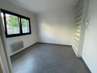 Appartement - 30 m² - 2 pièces
