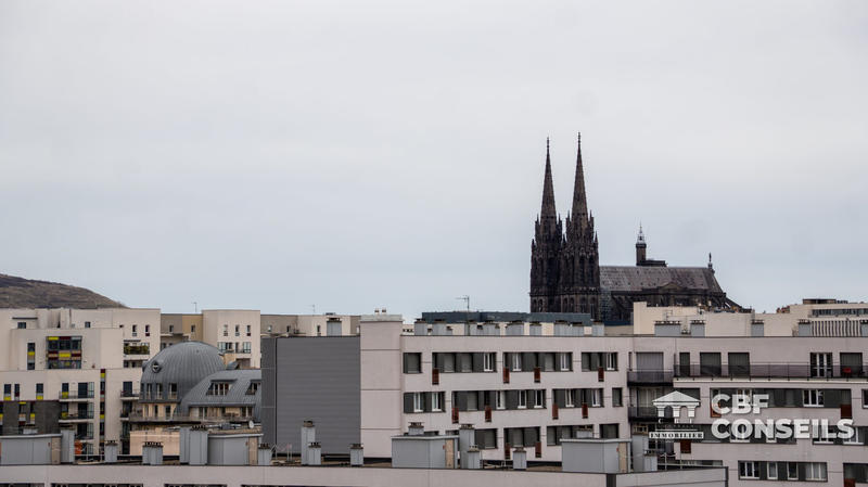 Appartement - 81 m² - 4 pièces